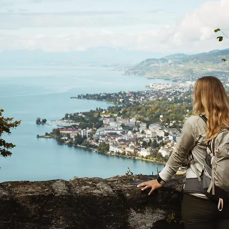 Hostal Youth Montreux