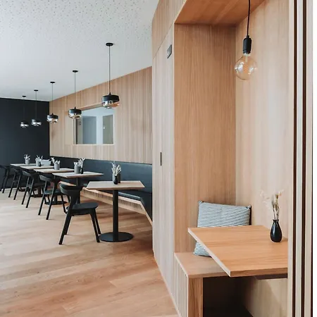 Auberge de jeunesse Youth *