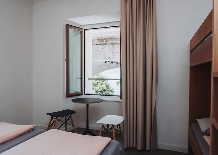 Hostel Youth Montreux