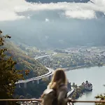 Vandrerhjem Youth Montreux