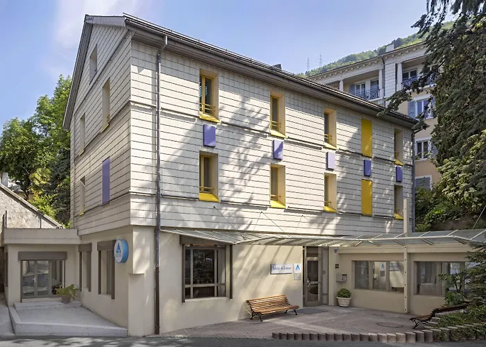 ユース モントルー